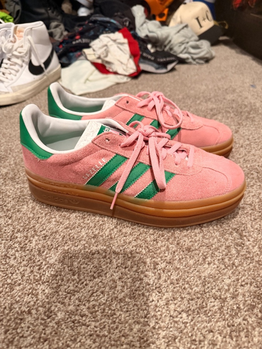 Platform sambas (pink and green)